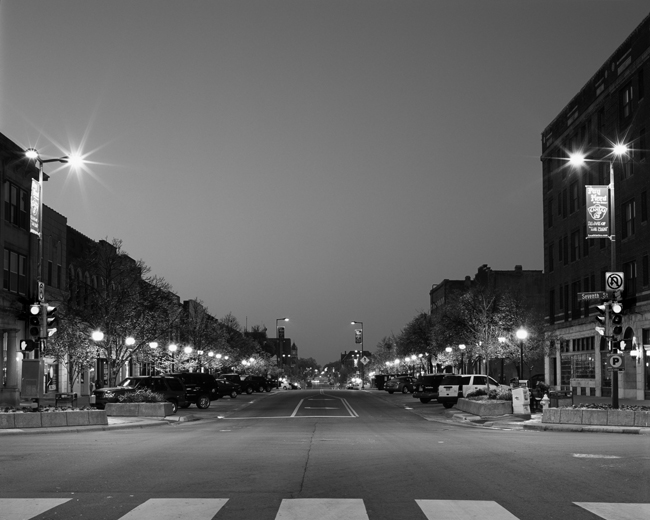 R176-2-L-BW.jpg
